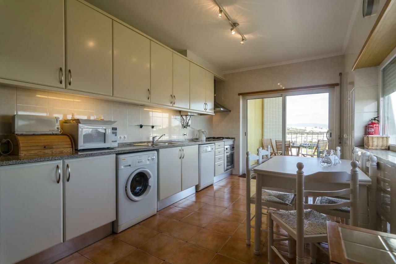 Marina And Atlantic Ocean View Apartment Lagos Ngoại thất bức ảnh