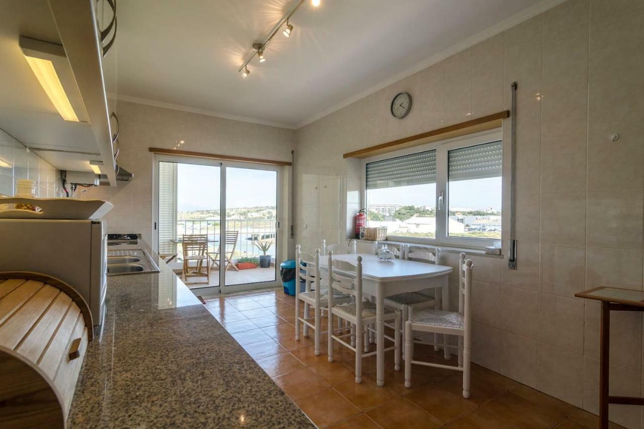 Marina And Atlantic Ocean View Apartment Lagos Ngoại thất bức ảnh