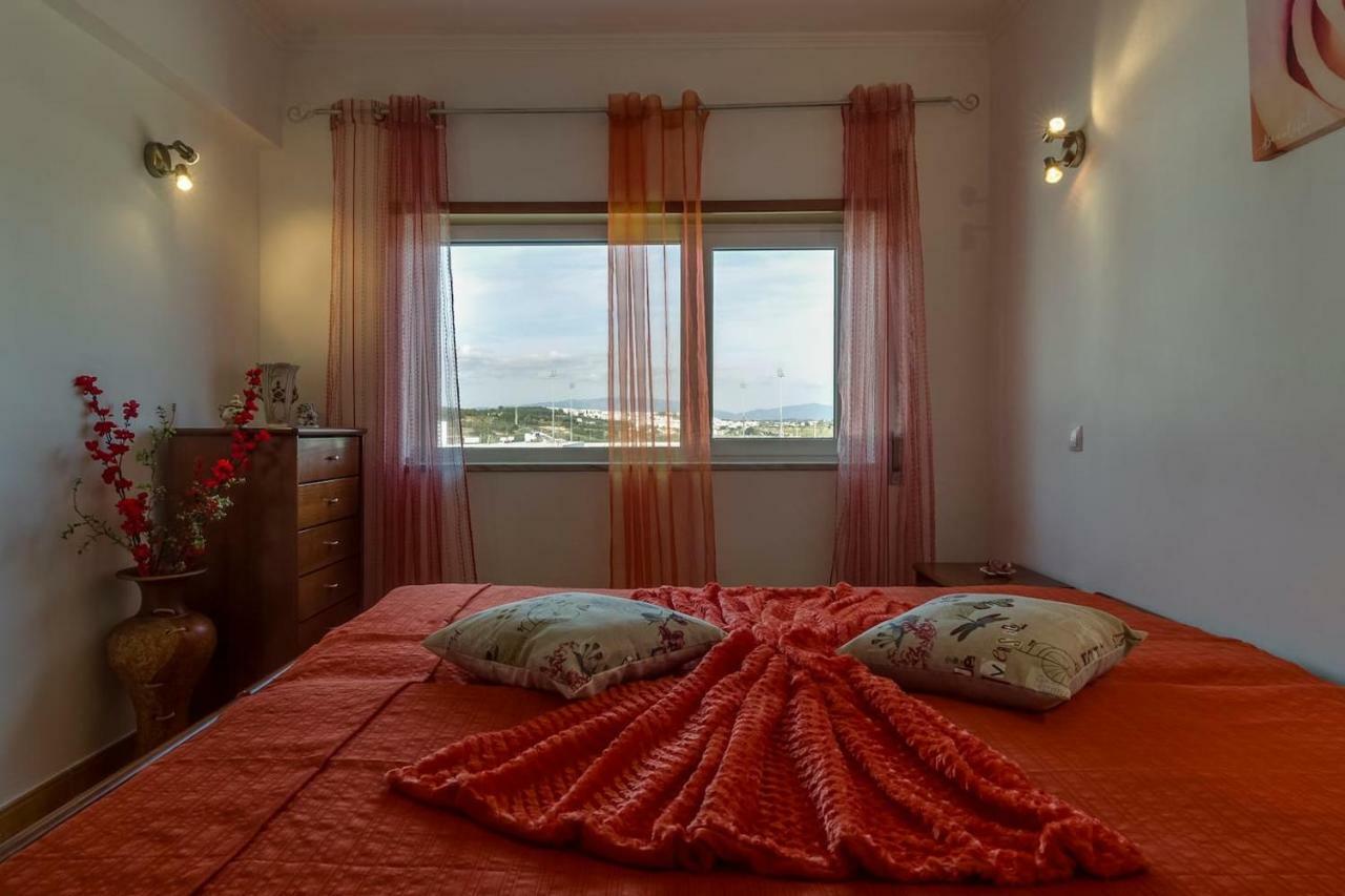 Marina And Atlantic Ocean View Apartment Lagos Ngoại thất bức ảnh